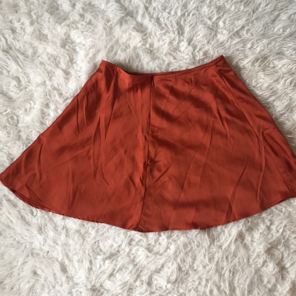 Motel Lekha Skirt in Rust - Picture 3 of 4